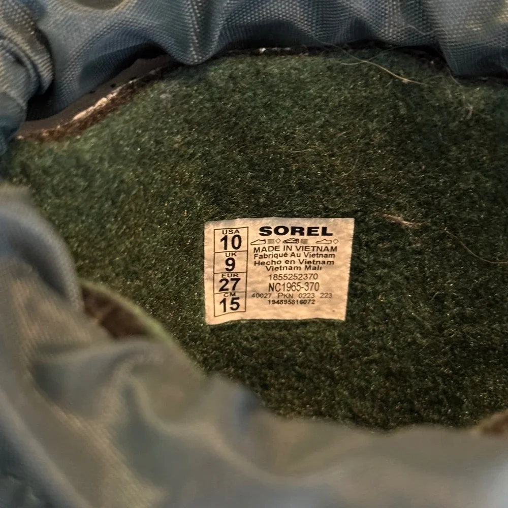 Sorel Kids Snow Flurry Boots Dark Green Black Yellow NC1965-370 Size‎ 10 Toddler